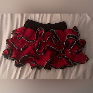 Glavil zipper skirt super hard to come by!